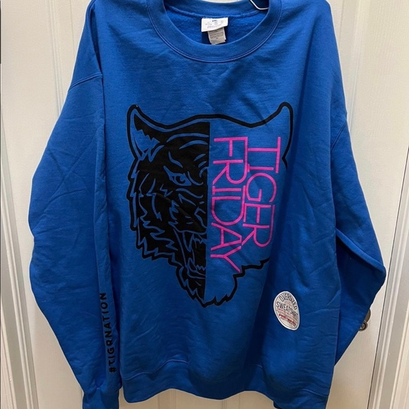 Tiger Friday | Other | Tiger Friday Oversized Sweatshirt | Poshmark